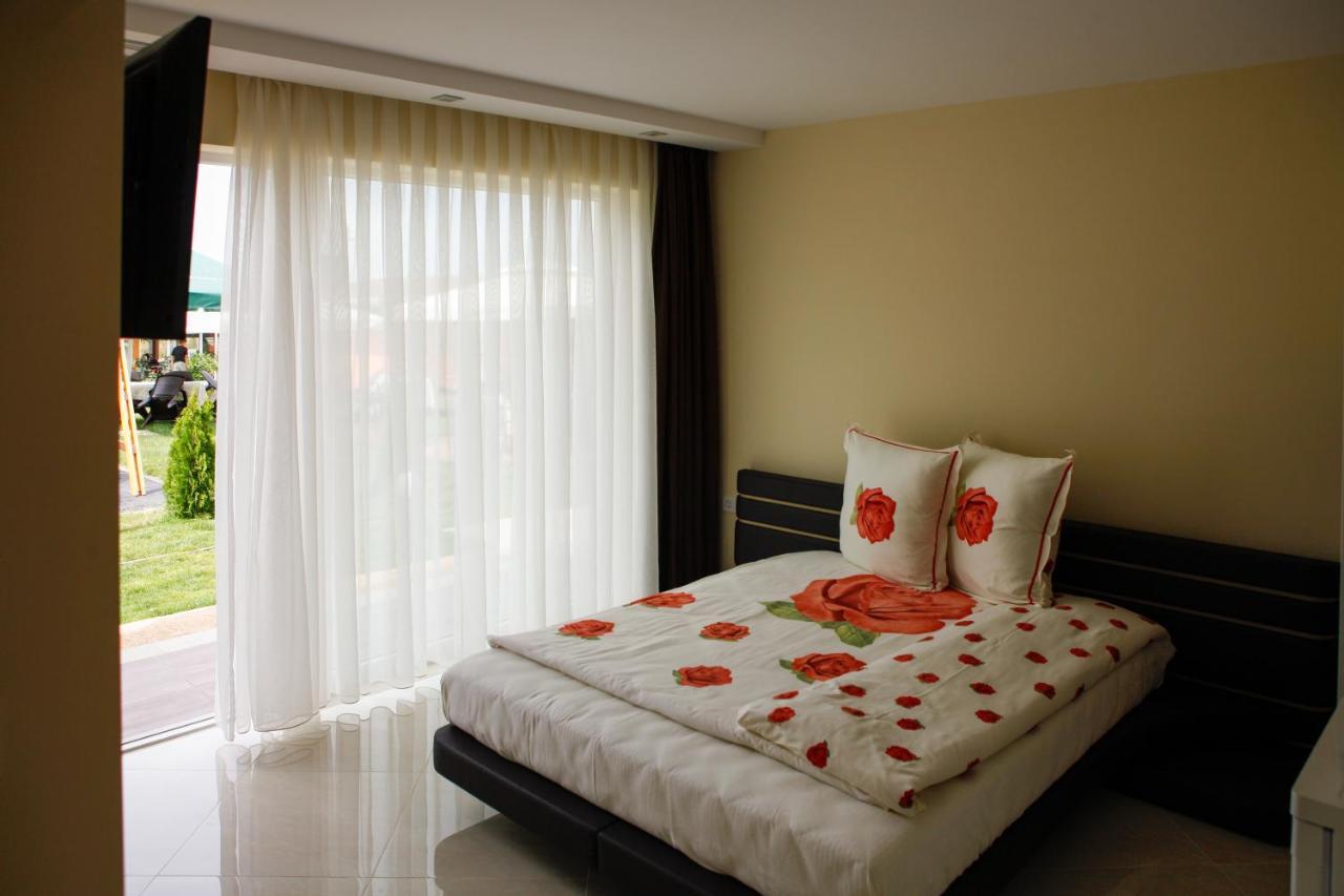Zafo Hotel سينيموريتس المظهر الخارجي الصورة