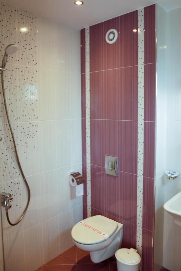 Zafo Hotel سينيموريتس المظهر الخارجي الصورة