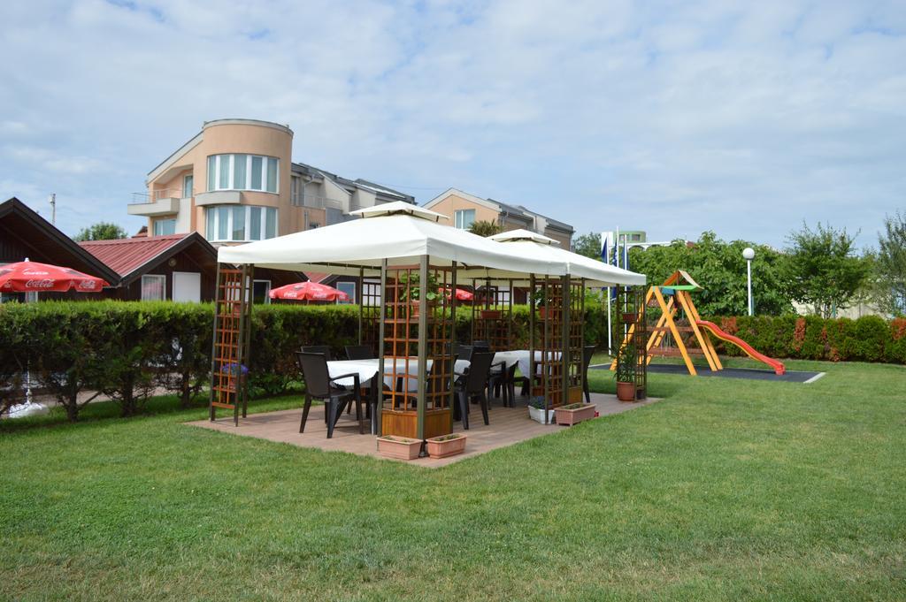 Zafo Hotel سينيموريتس المظهر الخارجي الصورة